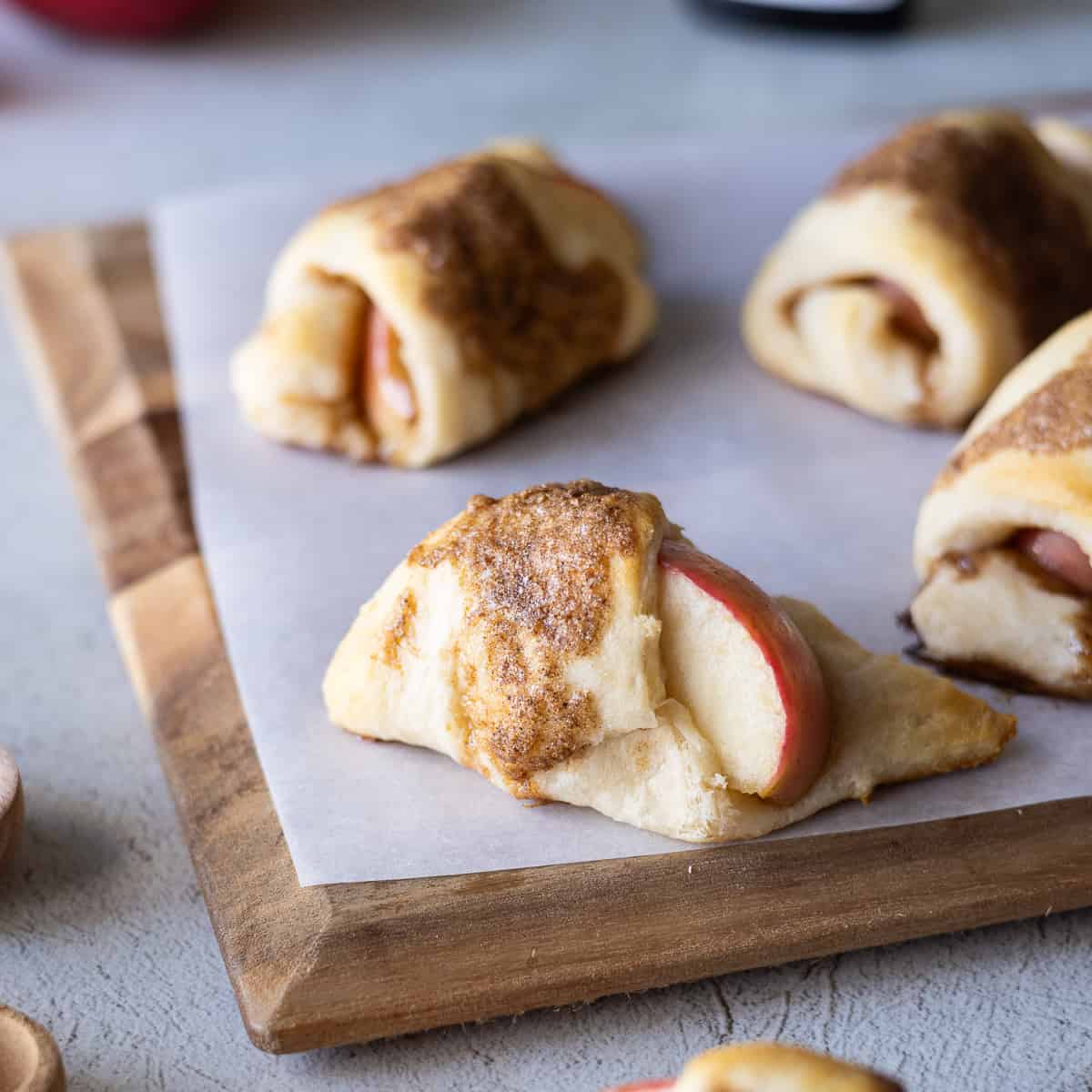 Easy Crescent Roll Apple Turnovers One Sweet Mama easy-crescent-roll-apple-turnovers-one-sweet-mama